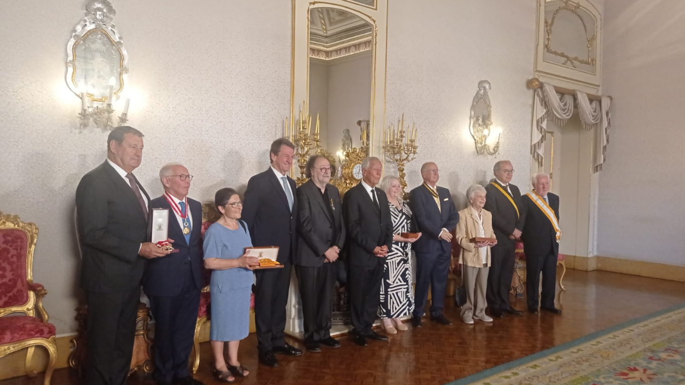 Foto del acto de entrega de reconocimiento